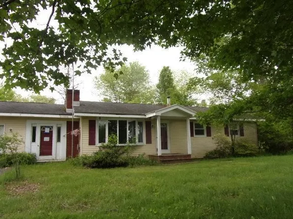 76 Harvest Hills Drive, Shaftsbury, VT 05257