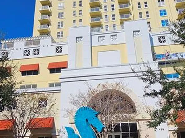 628 Cleveland St APT 1207, Clearwater, FL 33755