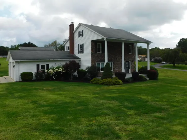 994 Coon Ridge Rd, Johnstown, PA 15905