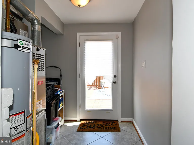 1643 Montello Ave NE #4 — Photo 21