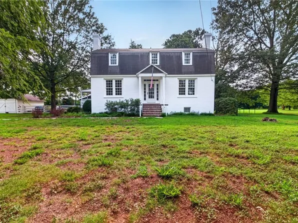 3248 Battlefield Blvd S, Chesapeake, VA 23322