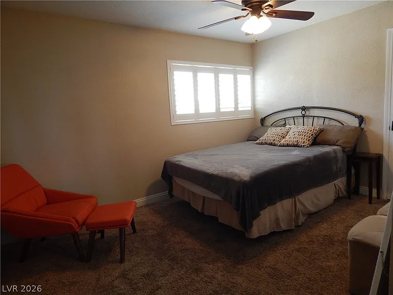 2712 W Oakey Blvd — Photo 16