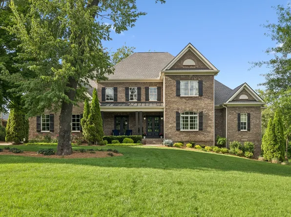 8231 Glover Dr, Brentwood, TN 37027