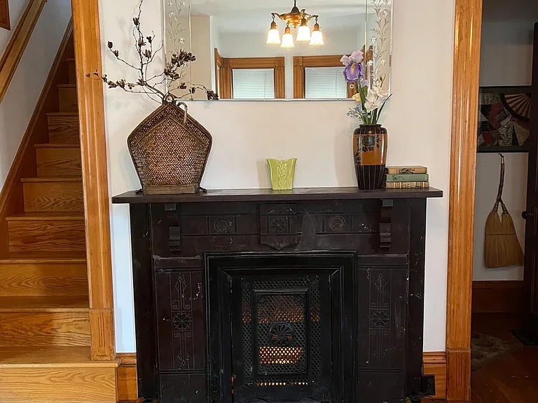 215 Rose Pl — Photo 10