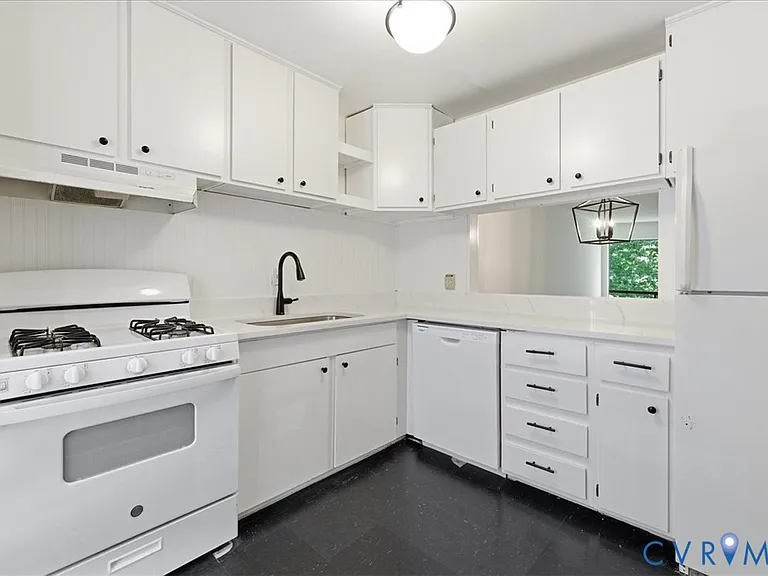 10280 Iron Mill Rd — Photo 10