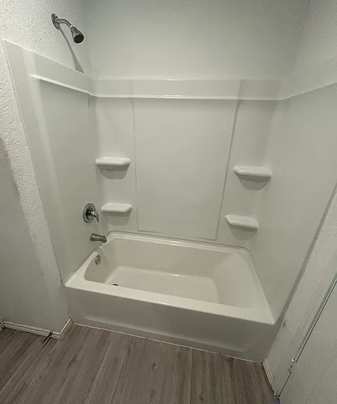 1038 Janzen Rd — Photo 6