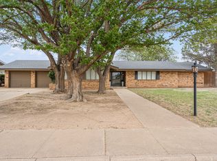 1304 Avenue J, Ralls, TX 79357