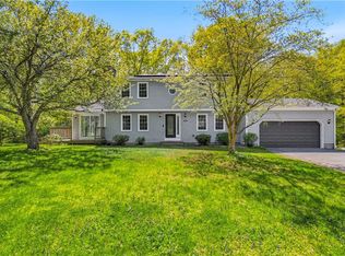 435 Maureen Cir, Burrillville, RI 02839