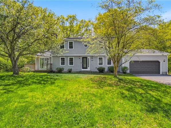 435 Maureen Cir, Burrillville, RI 02839