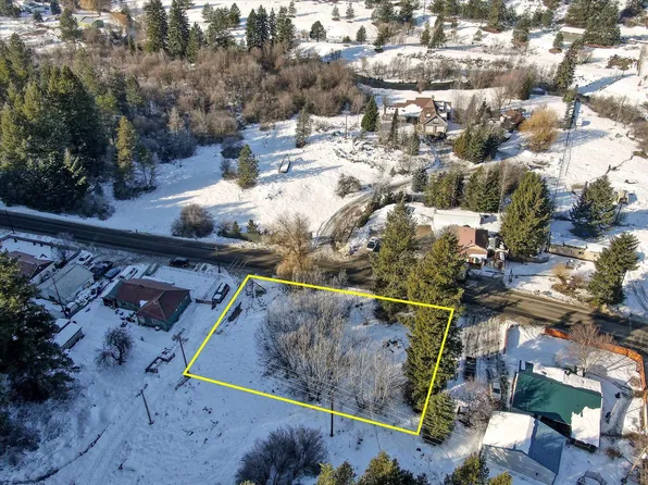 39422 N Elk Chattaroy Rd, Elk, WA 99009