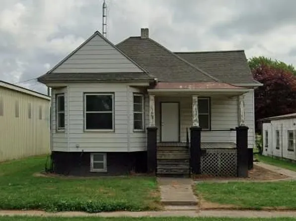 724 Beck St, Sebewaing, MI 48759