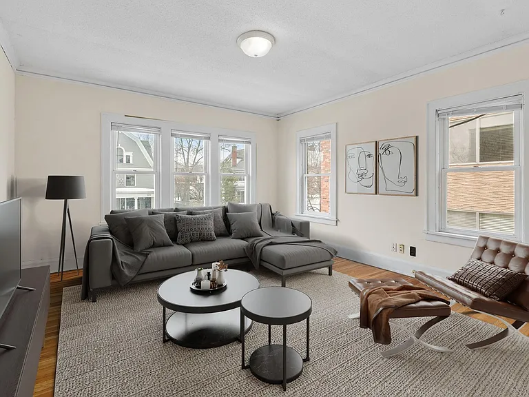 Emmerson Terrace Apartments — Photo 1