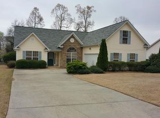 1662 Mission Park Dr, Loganville, GA 30052