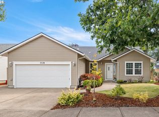 5728 SE Popes Pl, Hillsboro, OR 97123