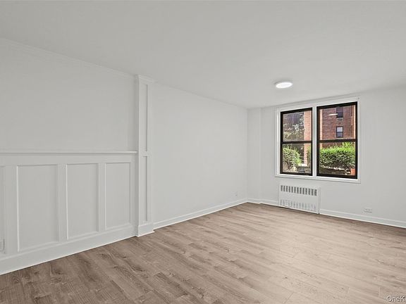 5th image of 555 Bronx River Rd #1J