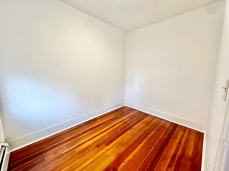 9 Thacher Ct #9 — Photo 15