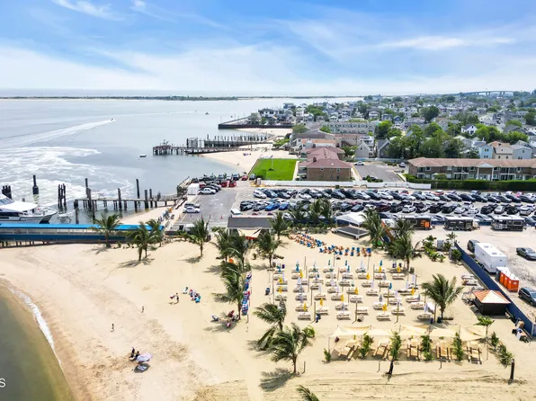 330 Shore Drive #E 21, Highlands, NJ 07732