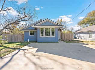 1207 Ursuline Ave, Bryan, TX 77803