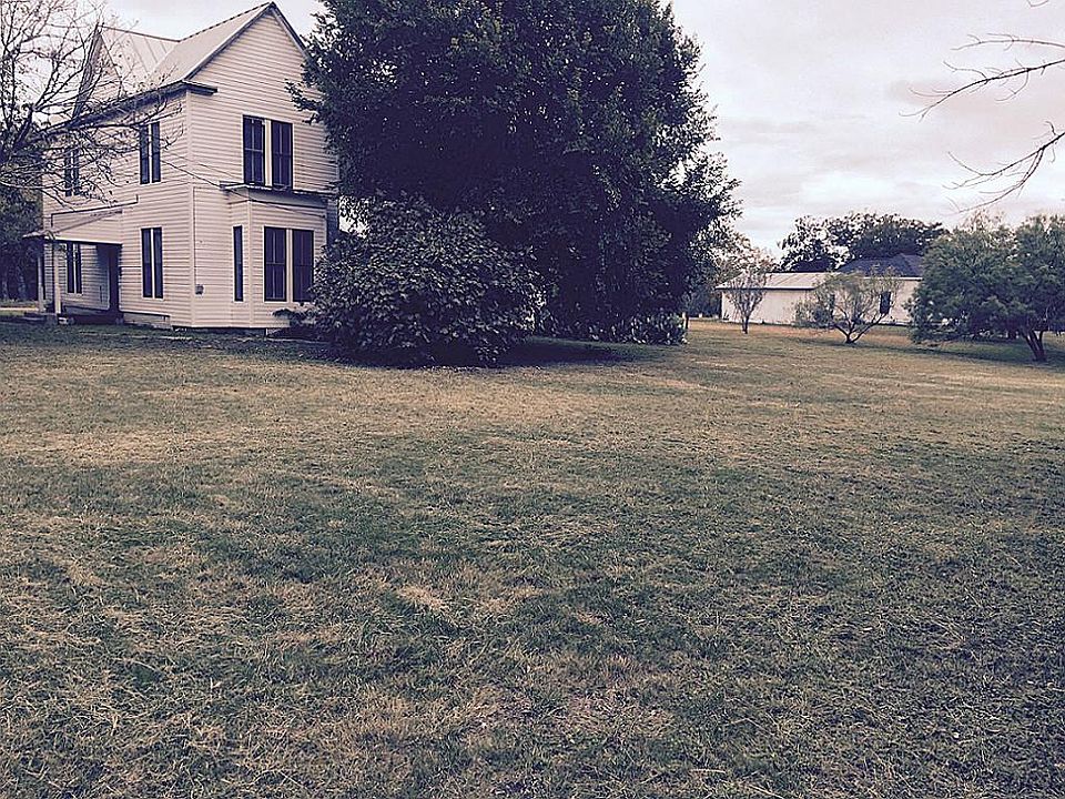 Double corner lot