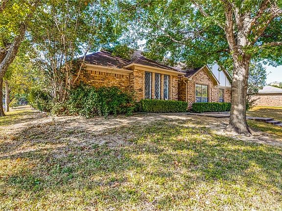 2nd image of 609 Wisterglen Dr