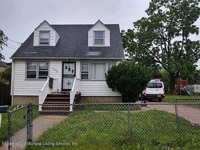 1st image of 233 Oder Ave