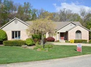 51895 Carriage Hills Dr, South Bend, IN