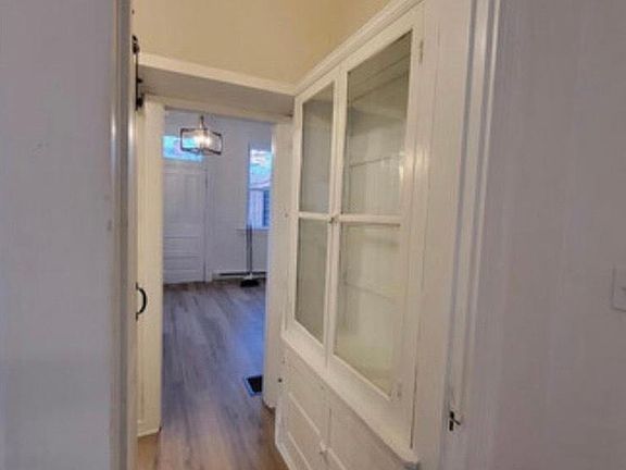 2nd image of 2220 Park Ave #1