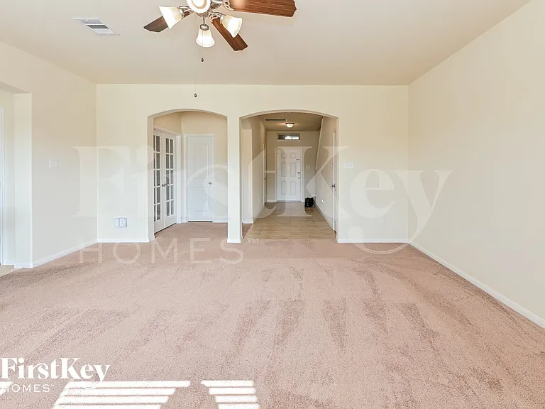 10502 Lake Of The Ozarks Dr — Photo 2