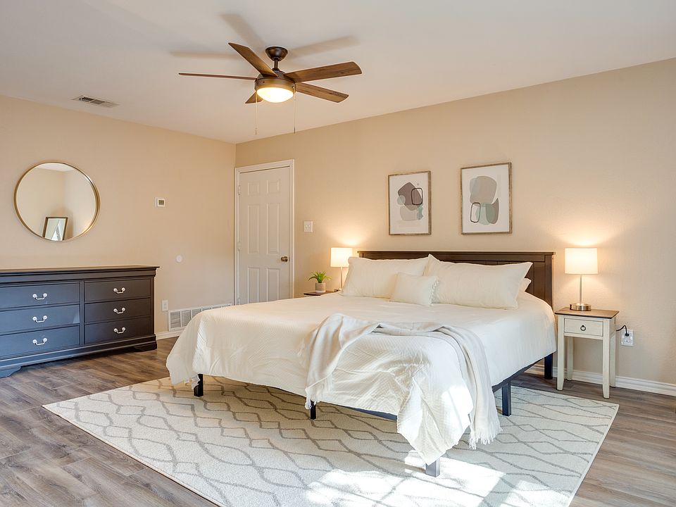 1st image of 3718 El Campo Ave