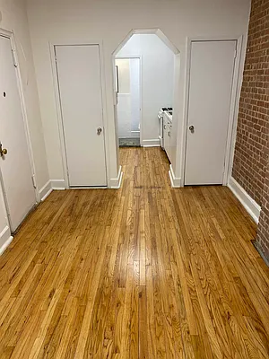 Rented by Sandra Greer Real Estate | media 10