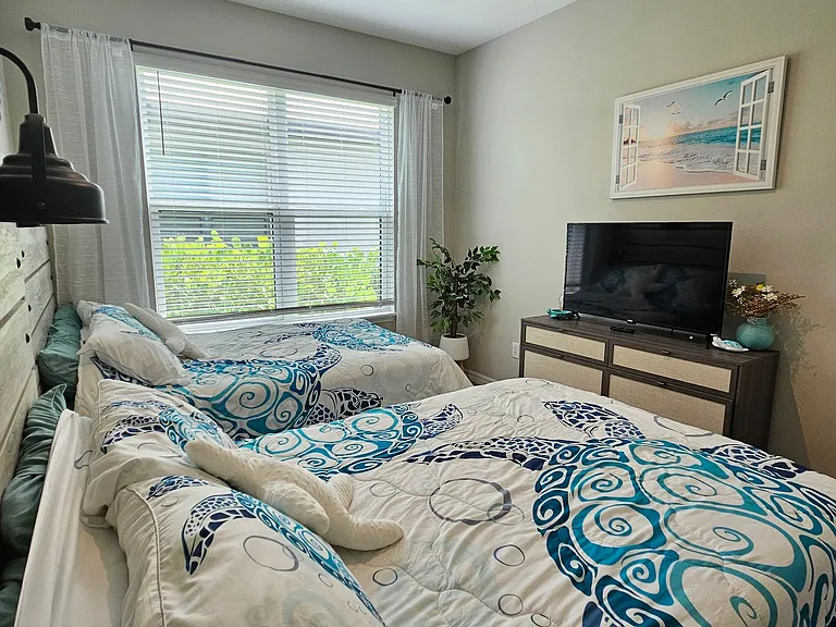 15285 Shady Palms Ln — Photo 50