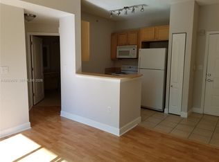 6001 SW 70th St APT 538, South Miami, FL 33143