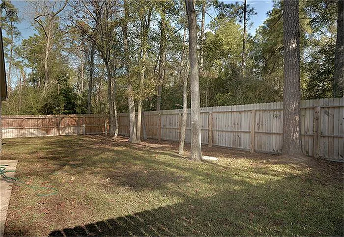 81 Yewleaf Dr — Photo 18