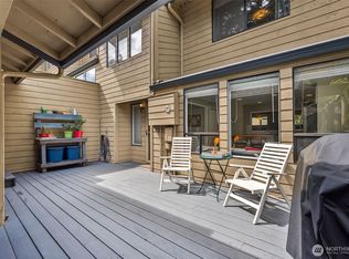 1314 Evergreen Park Dr SW APT D, Olympia, WA