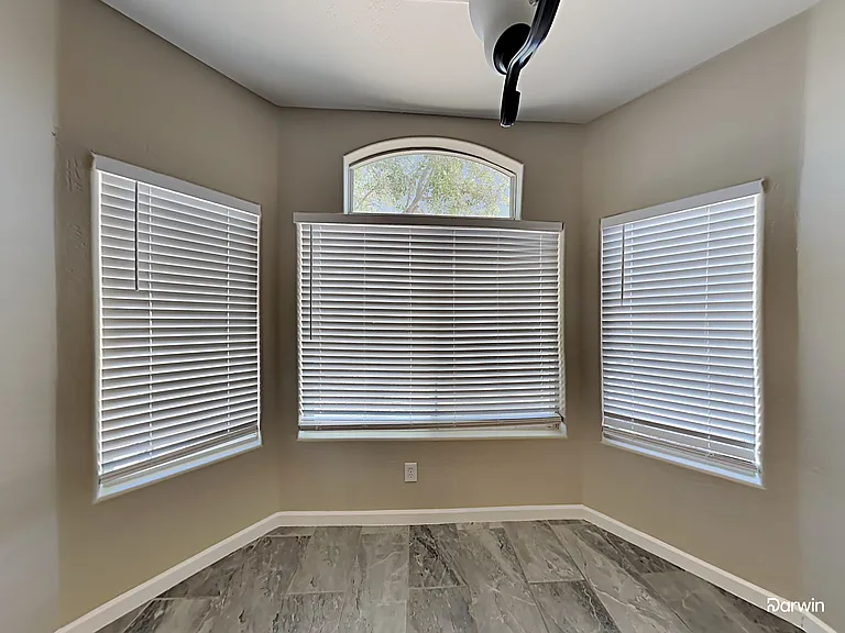 11574 W Jackson St — Photo 6