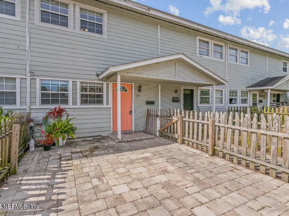 726 CAVALLA Road, Atlantic Beach, FL 32233