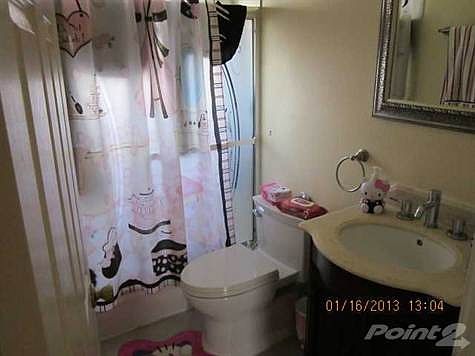 5th image of 120 NW 17th Ct