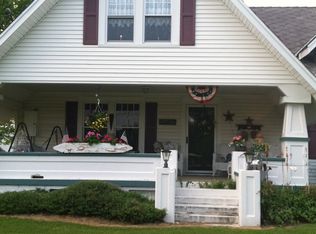 15589 E National Rd, Marshall, IL 62441