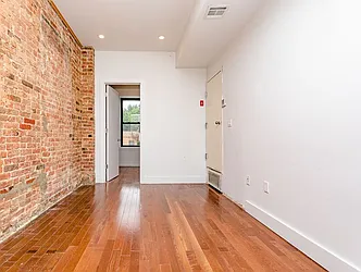 Rented by Brick&Mortar