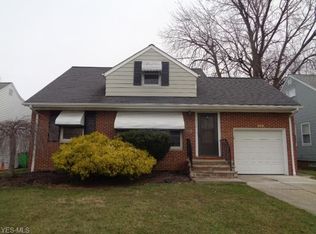 349 Halle Dr, Euclid, OH 44132