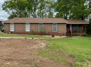 3715 Auburn Rd, Phenix City, AL 36870