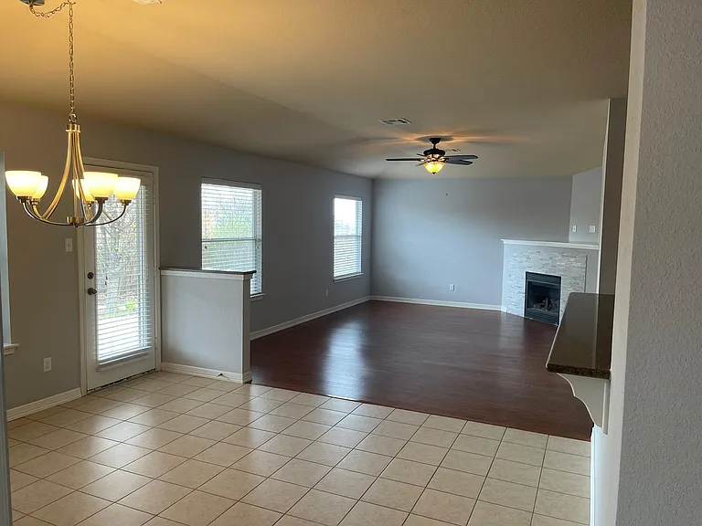 2516 Pearson Way — Photo 18