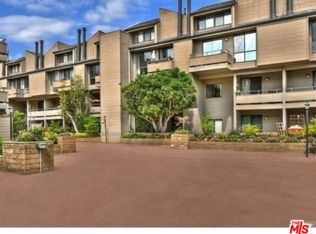 13331 Moorpark St APT 125, Sherman Oaks, CA 91423