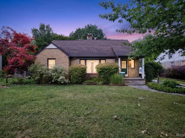 123 Graham St, Saginaw, MI 48602
