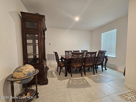 4th image of 8445 101st Ct