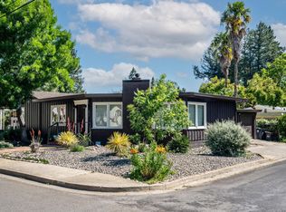 471 McPeak St, Ukiah, CA