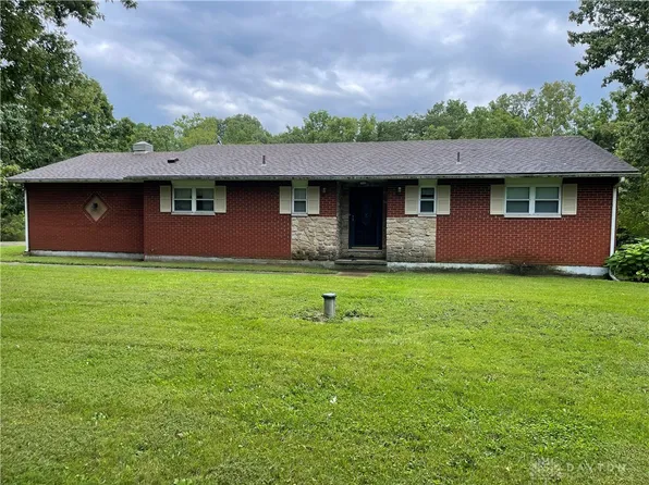13020 Oxford Rd, Germantown, OH 45327