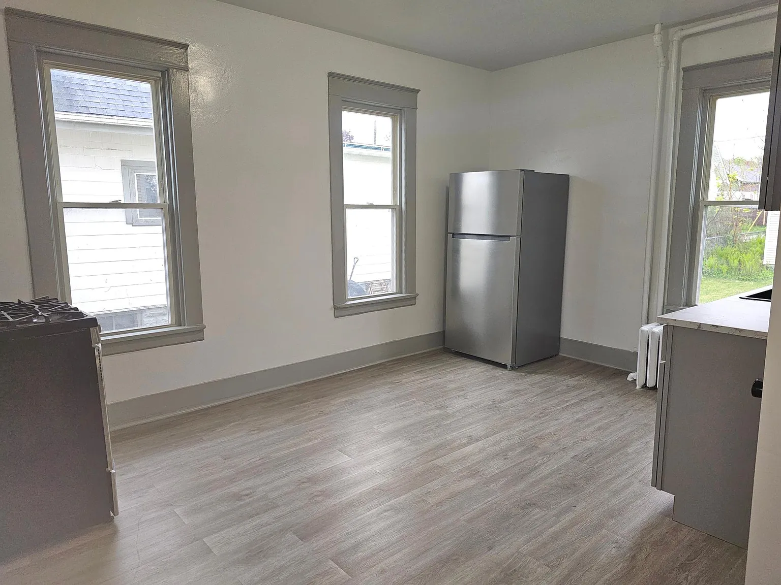 2 bed, 840 sqft, $1,450 — Photo 4