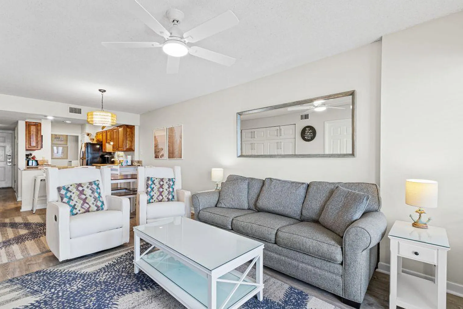2 bed, 2.0 bath, 936 sqft, $3,954 — Photo 1