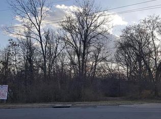 4900 N Old Pike Rd, Gladstone, MO 64118